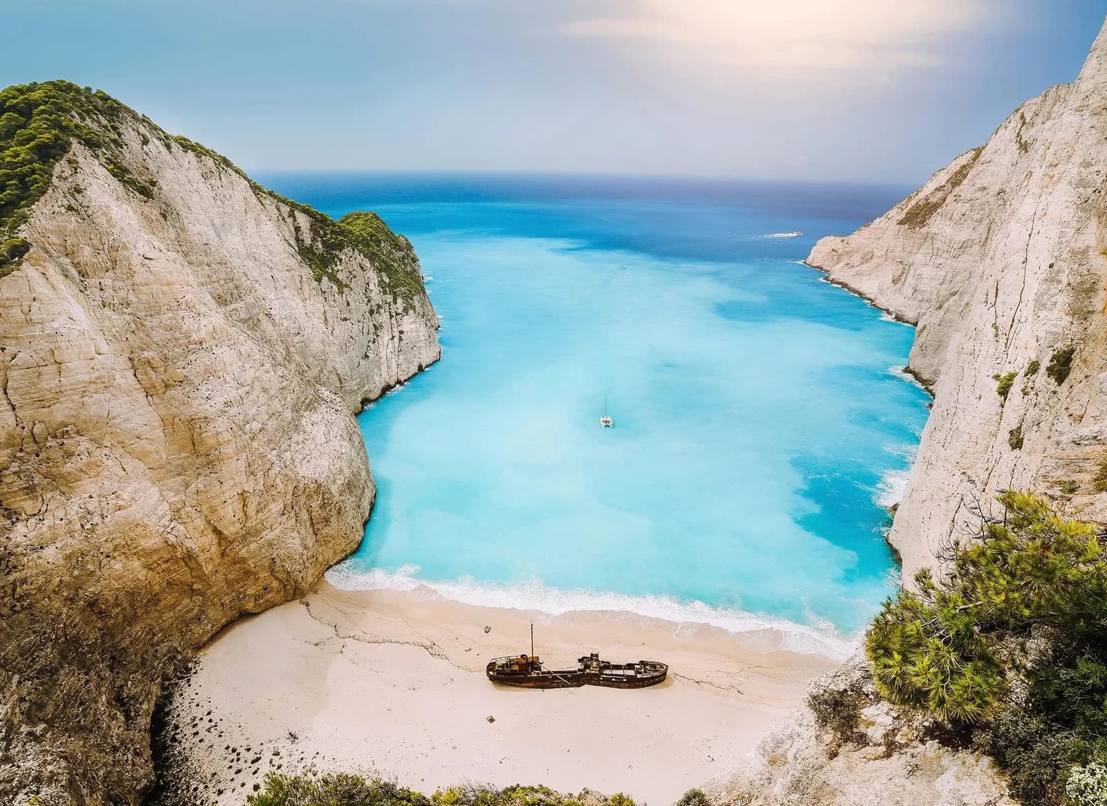 Livingwalls Fototapete Greek Bay Strand blau-grün-grau Vlies