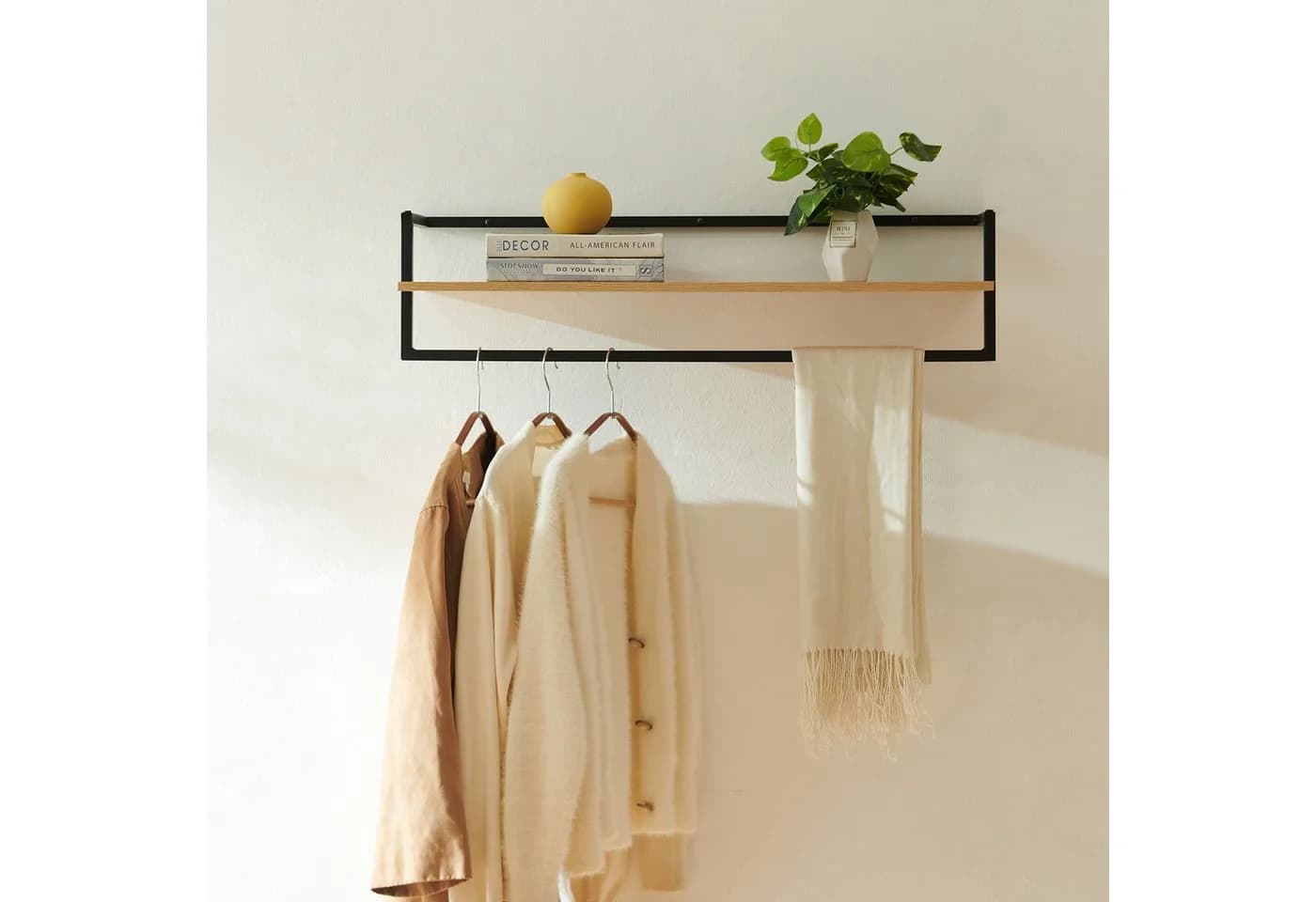 en.casa Wandgarderobe Evje mit Ablage und Kleiderstange Eicheoptik/Schwarz - Bild 5