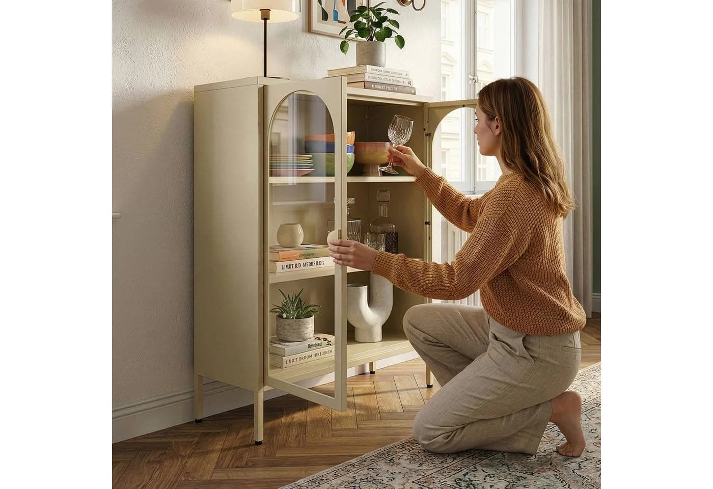en.casa Standvitrine Klippestad mit 2 Türen Stahl Beige - Bild 3