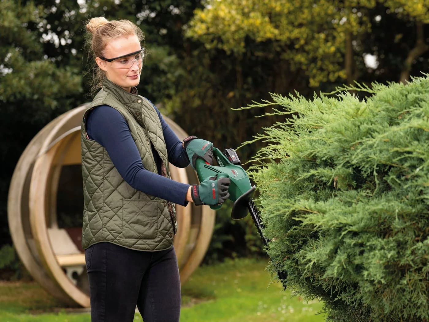 Bosch EasyHedgeCut 18V-52-13 Akku-Heckenschere Grün