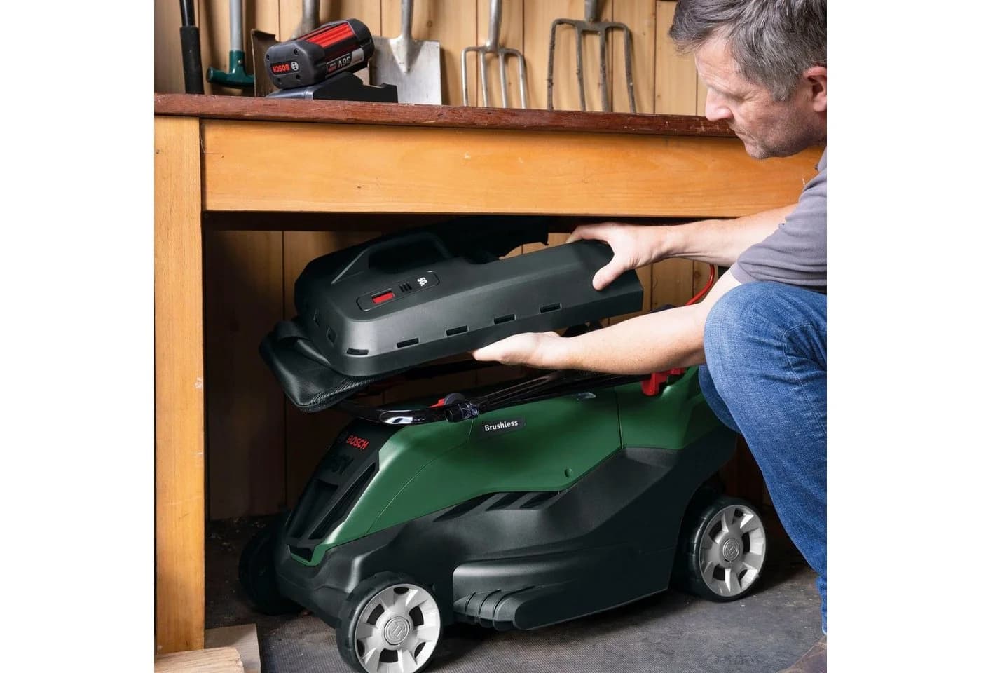 Bosch AdvancedRotak 36V-44-750 Akkurasenmäher Grün - Bild 5