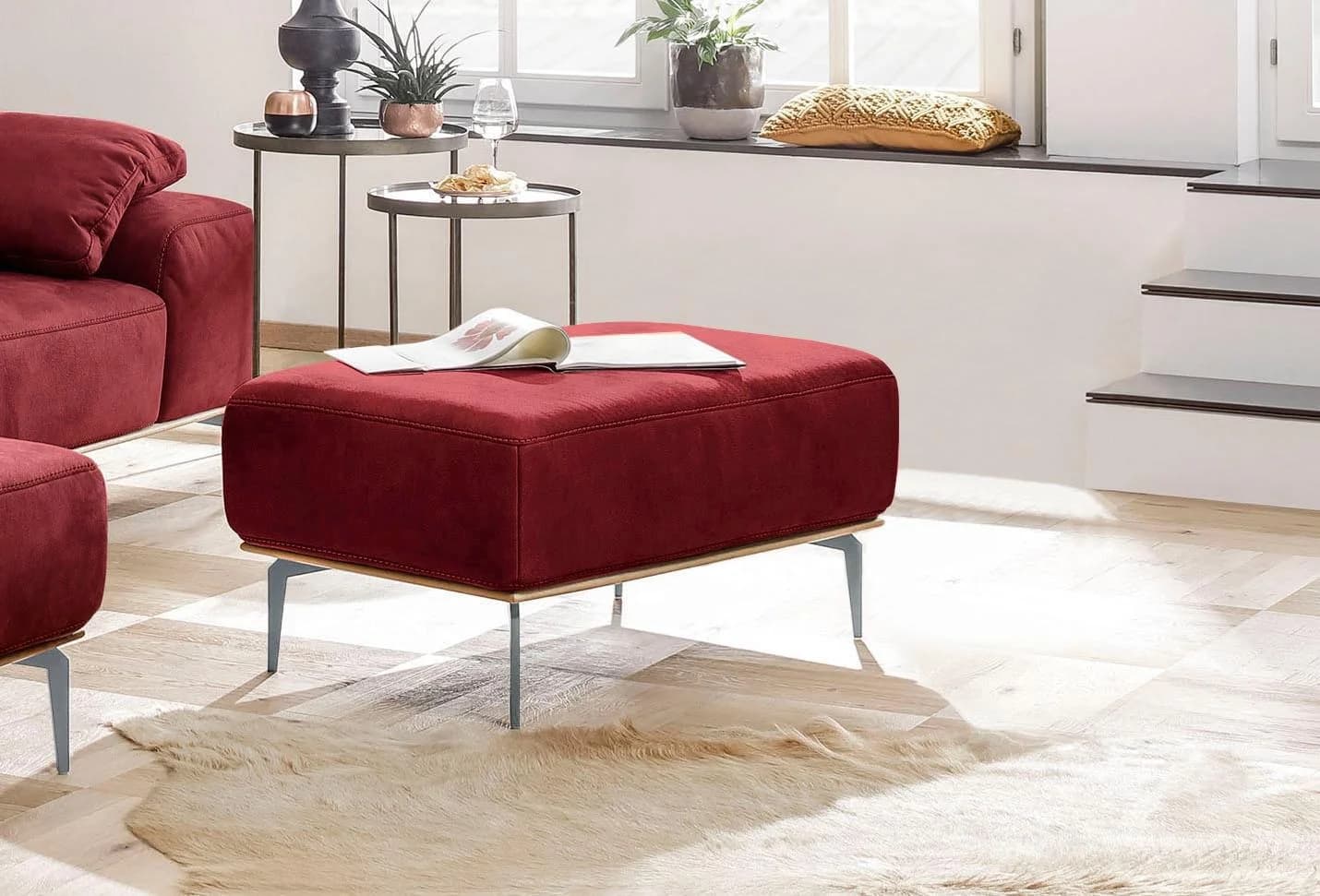 W.SCHILLIG Polsterhocker run Ruby Rot Leder Eiche