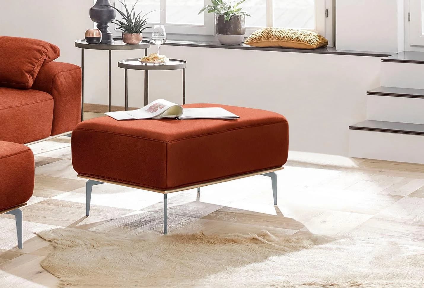W.SCHILLIG Polsterhocker run Leder Orange Silber