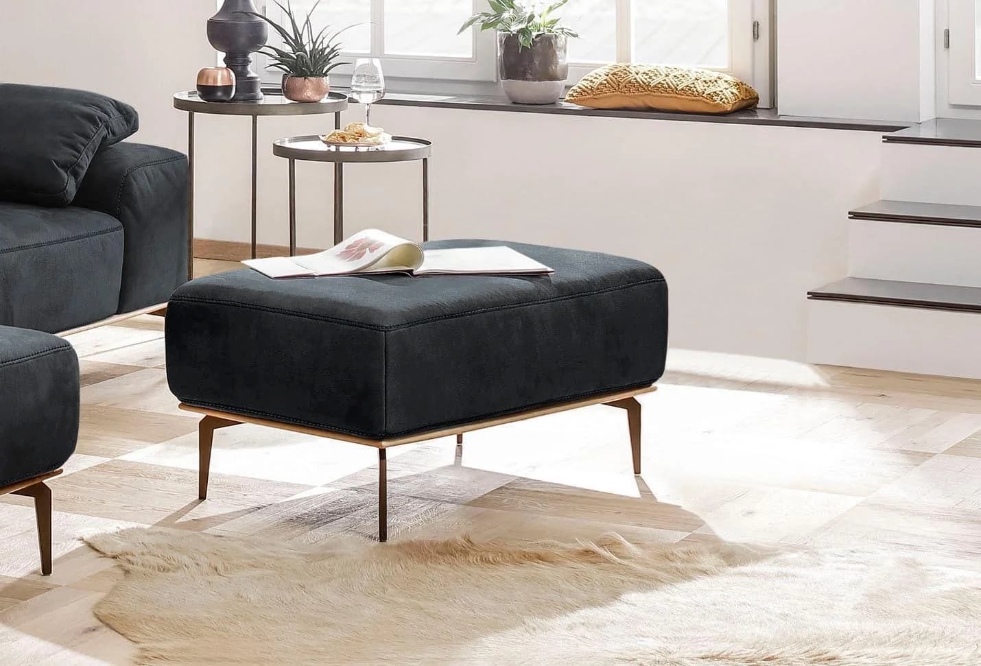 W.SCHILLIG Polsterhocker run Leder Schwarz Bronze