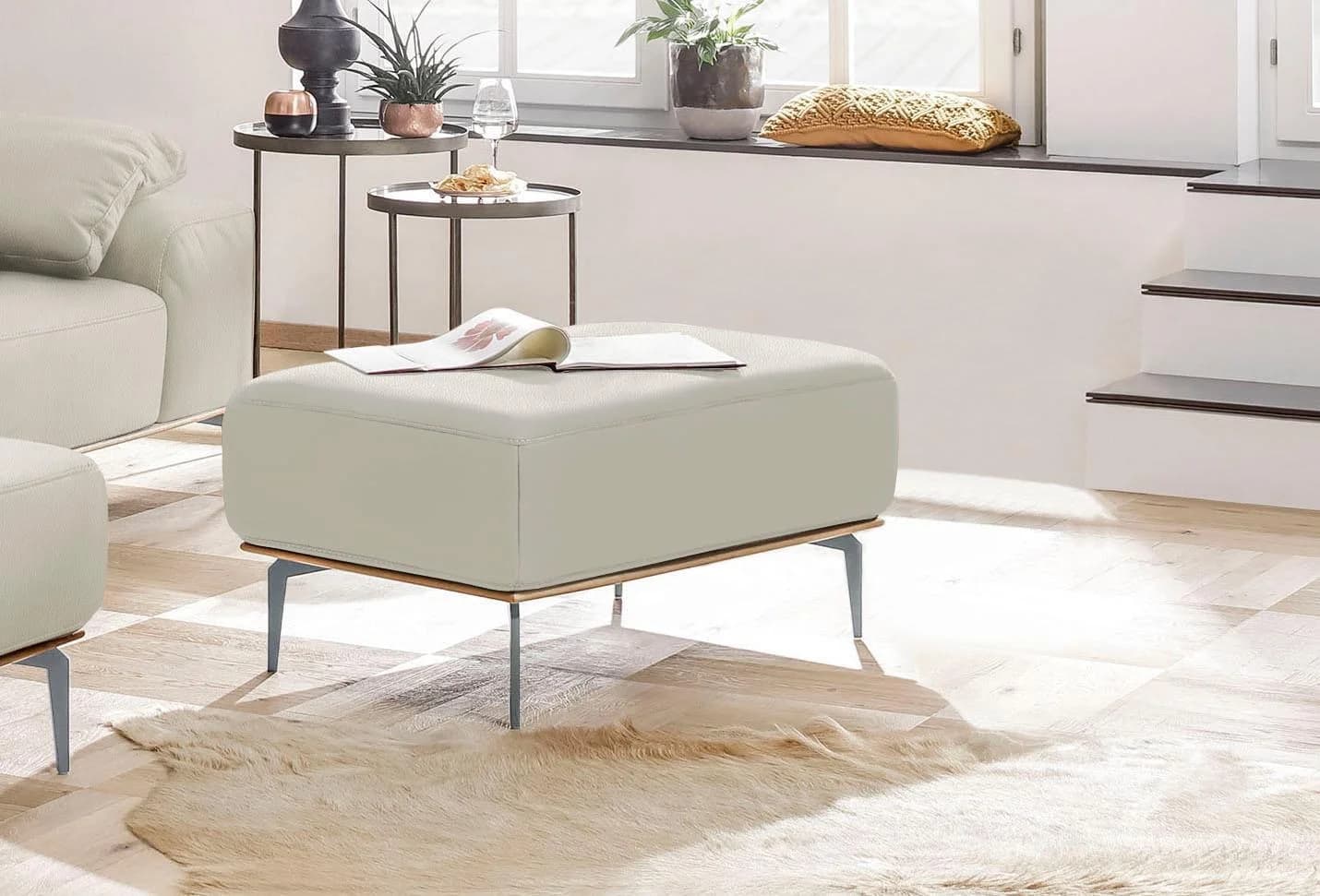 W.SCHILLIG Polsterhocker run Cream White Leder Eiche Silber
