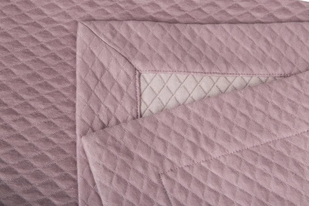 Formesse Sommerbettdecke Bella Donna Leichte Sommerdecke Amethyst - Bild 2