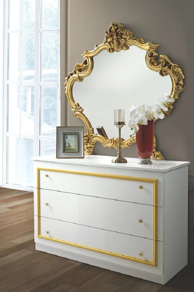 Eleganter Barock Schlafzimmer-Set in Weiß und Gold - Bild 3