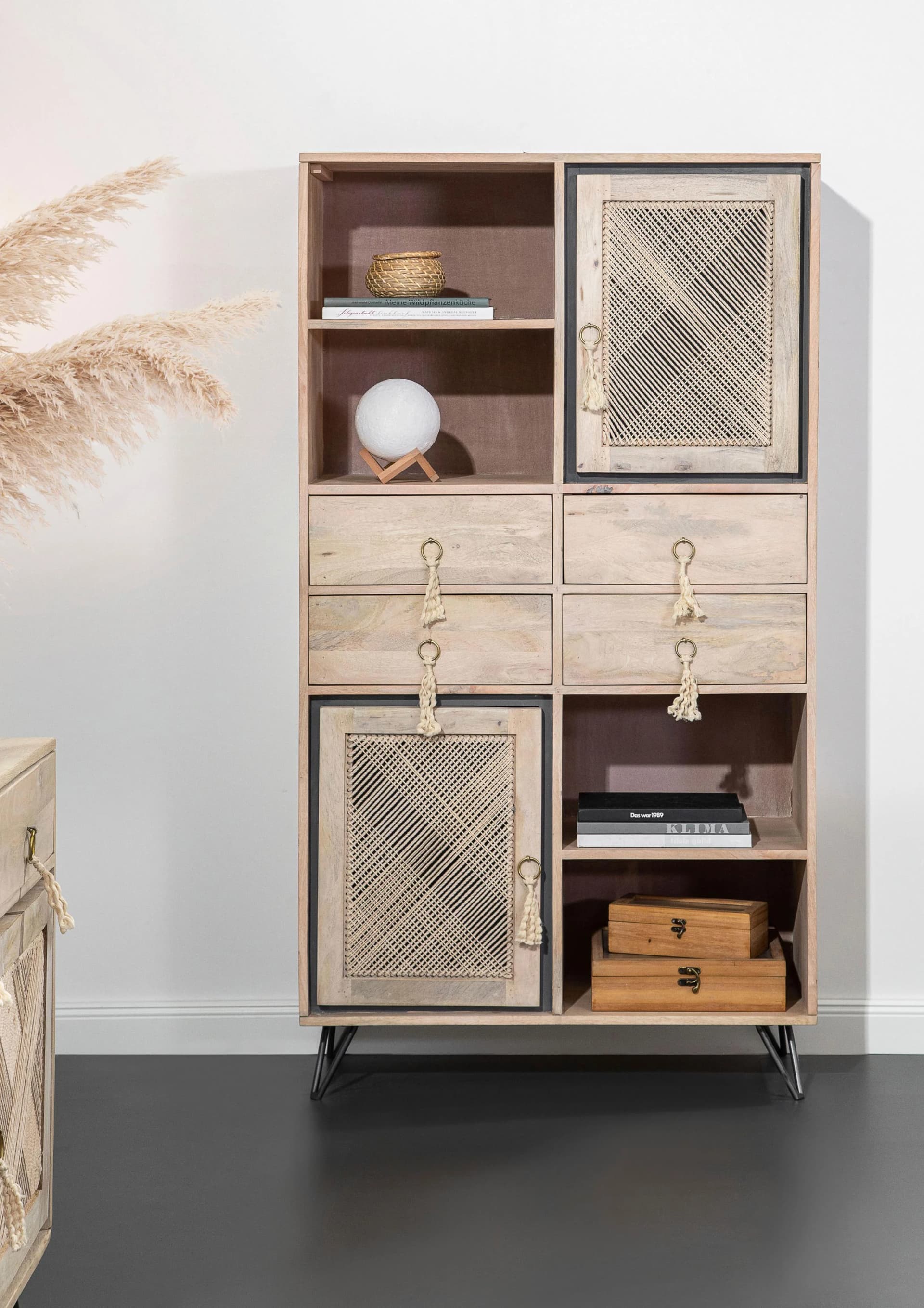 GUTMANN FACTORY Highboard Beige Massivholz mit Schubladen