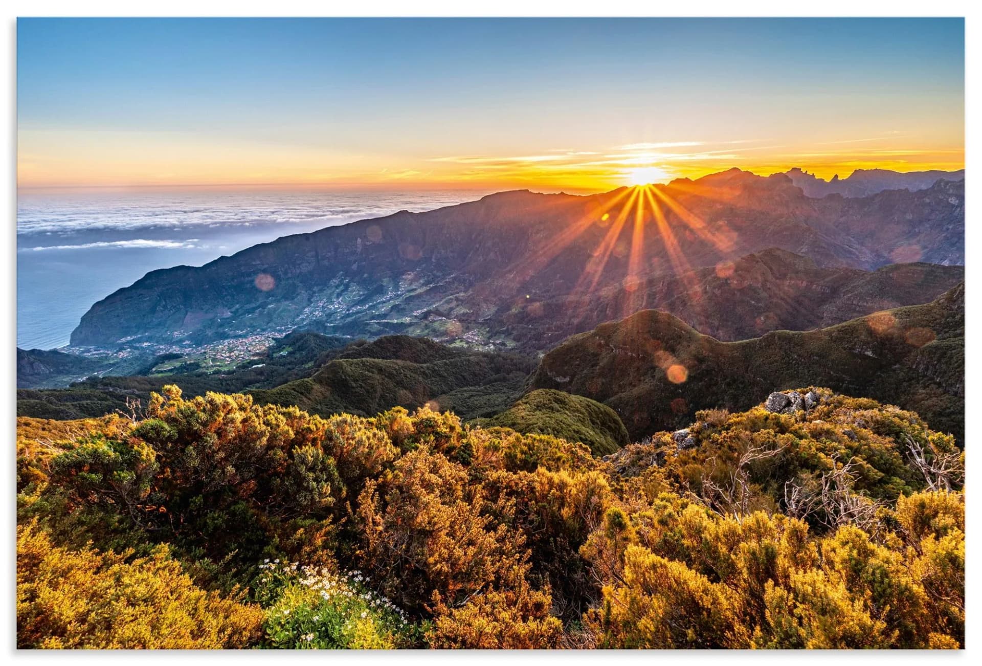 ARTLAND Wandbild Sonnenaufgang über Madeira Bica da Cana Orange