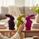 Macosa Home Osterhase beflockt Kunststoff Dekohase Bild 4