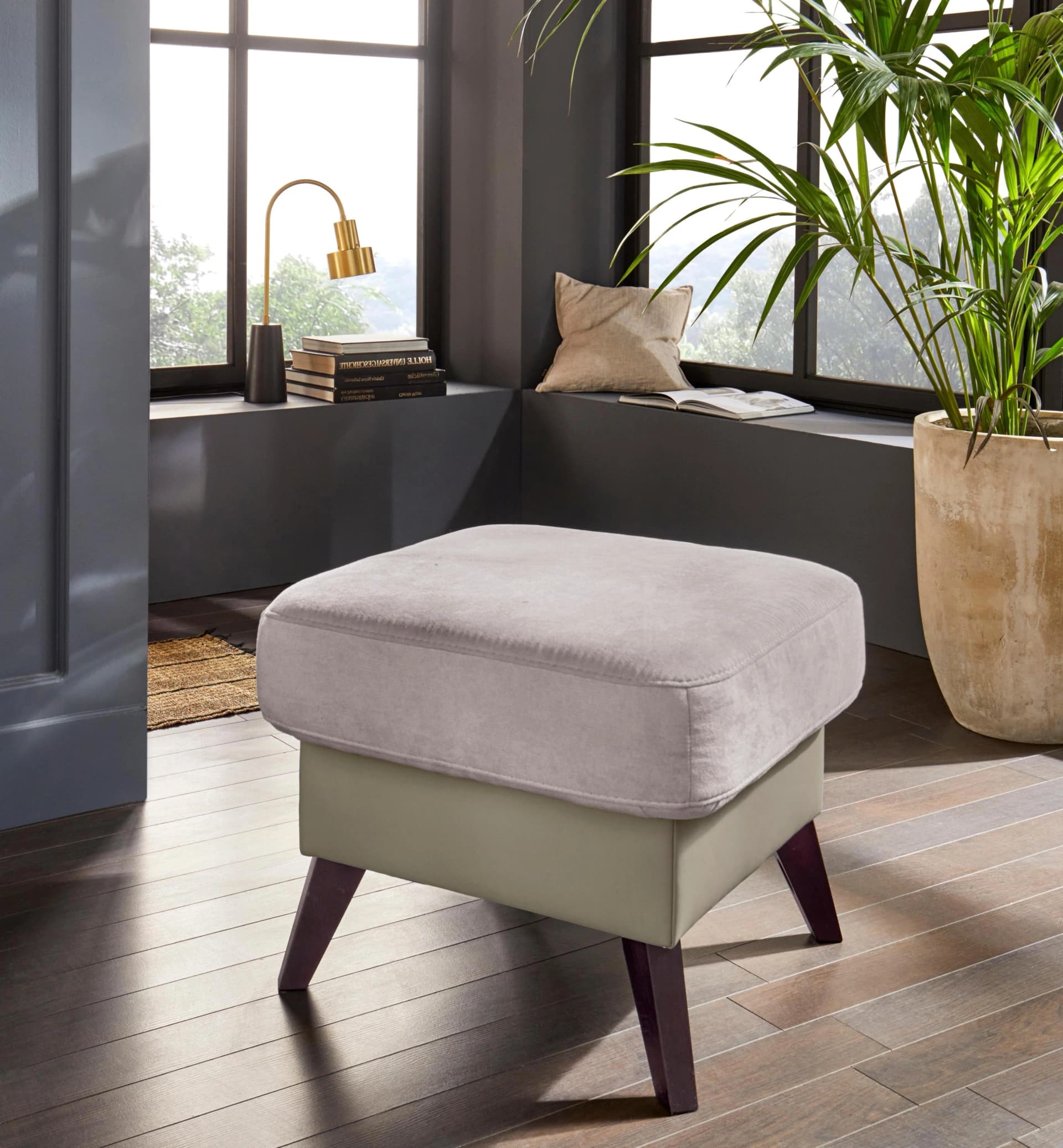 EXXPO Hocker Samso Braun Kunstleder Webvelours