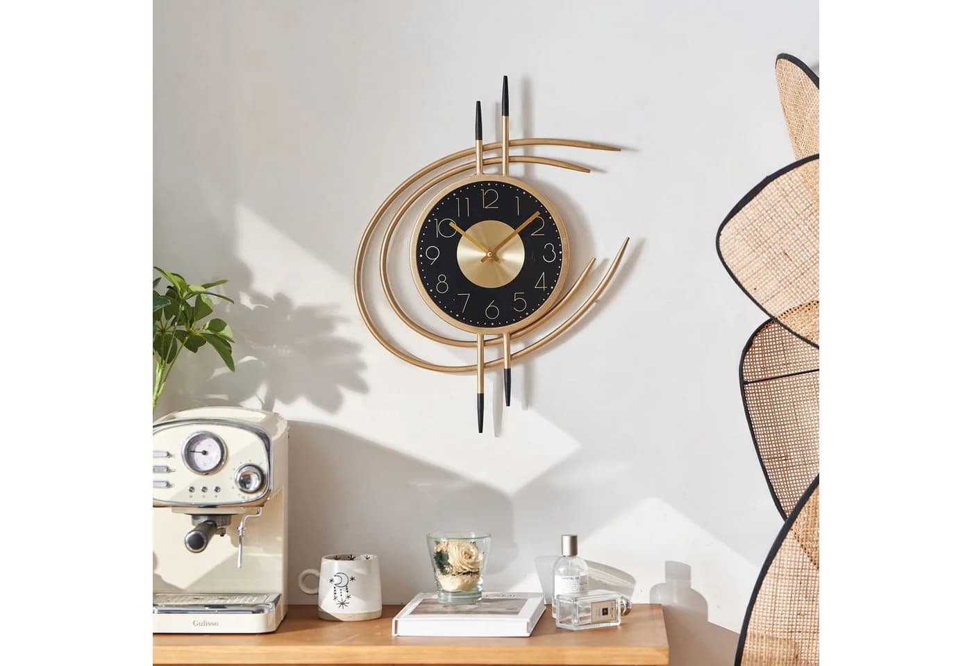 K&L Wall Art Wanduhr Designer Metalluhr Modern Gold Optik Aluminium Wanduhr