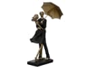 MF Skulptur Rain Gold/Schwarz Paar mit Regenschirm Bild 2