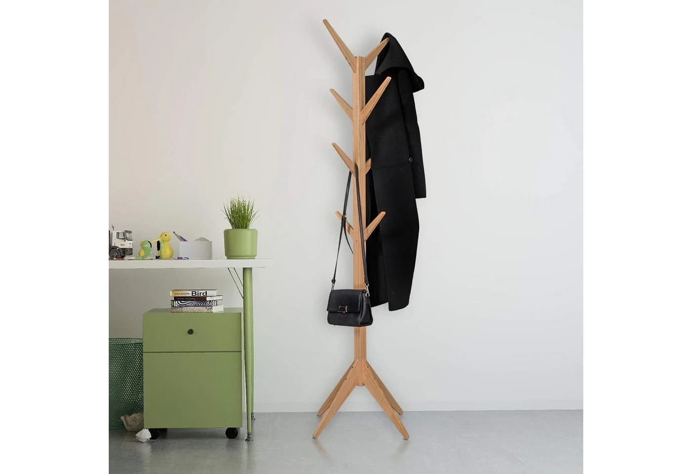 Woltu Kleiderständer aus Massivholz mit 8 Haken und 180cm Höhe - Bild 5
