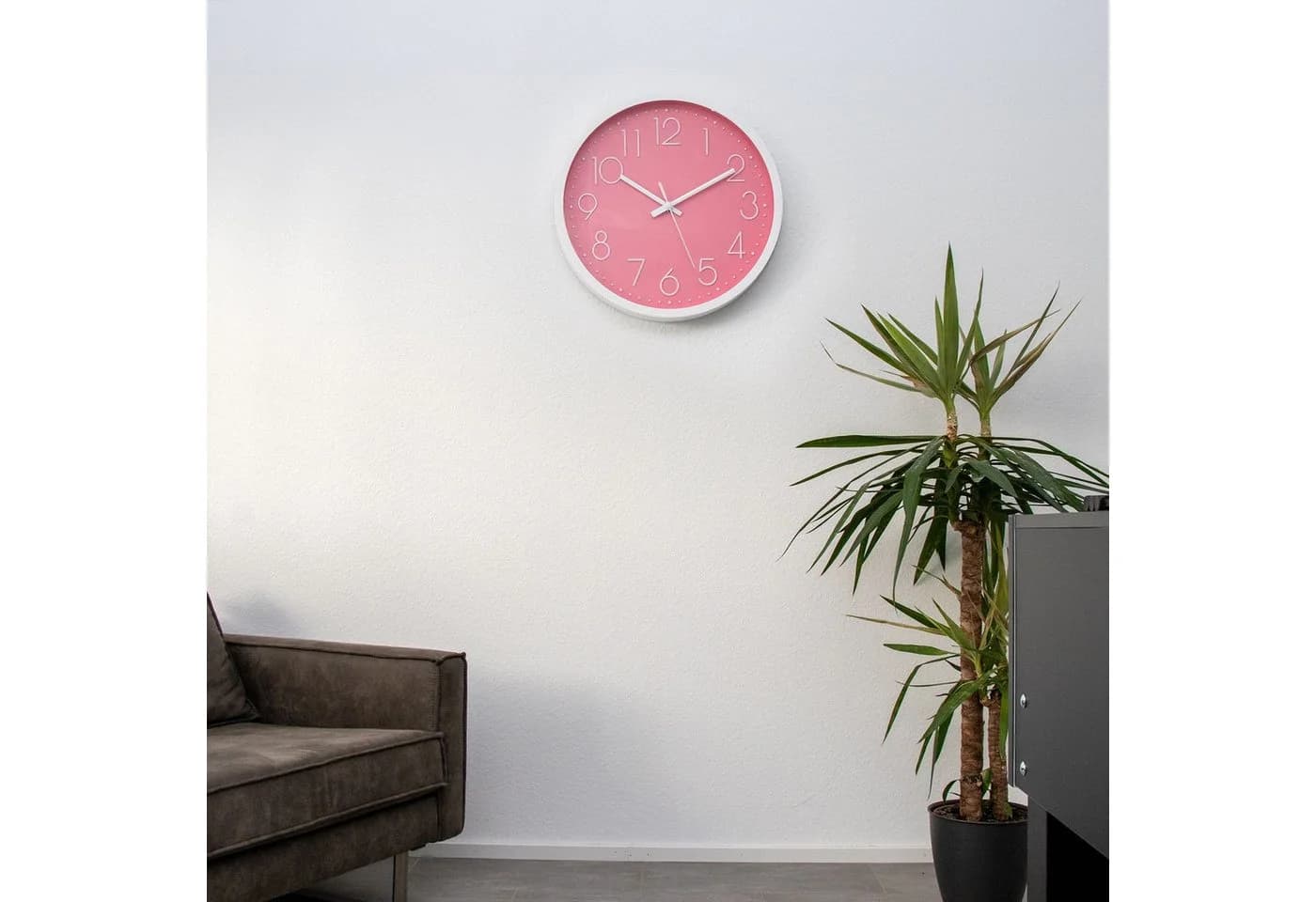 Intirilife Wanduhr Lautlos Weiß/Rosa Modernes Quarzwerk - Bild 4