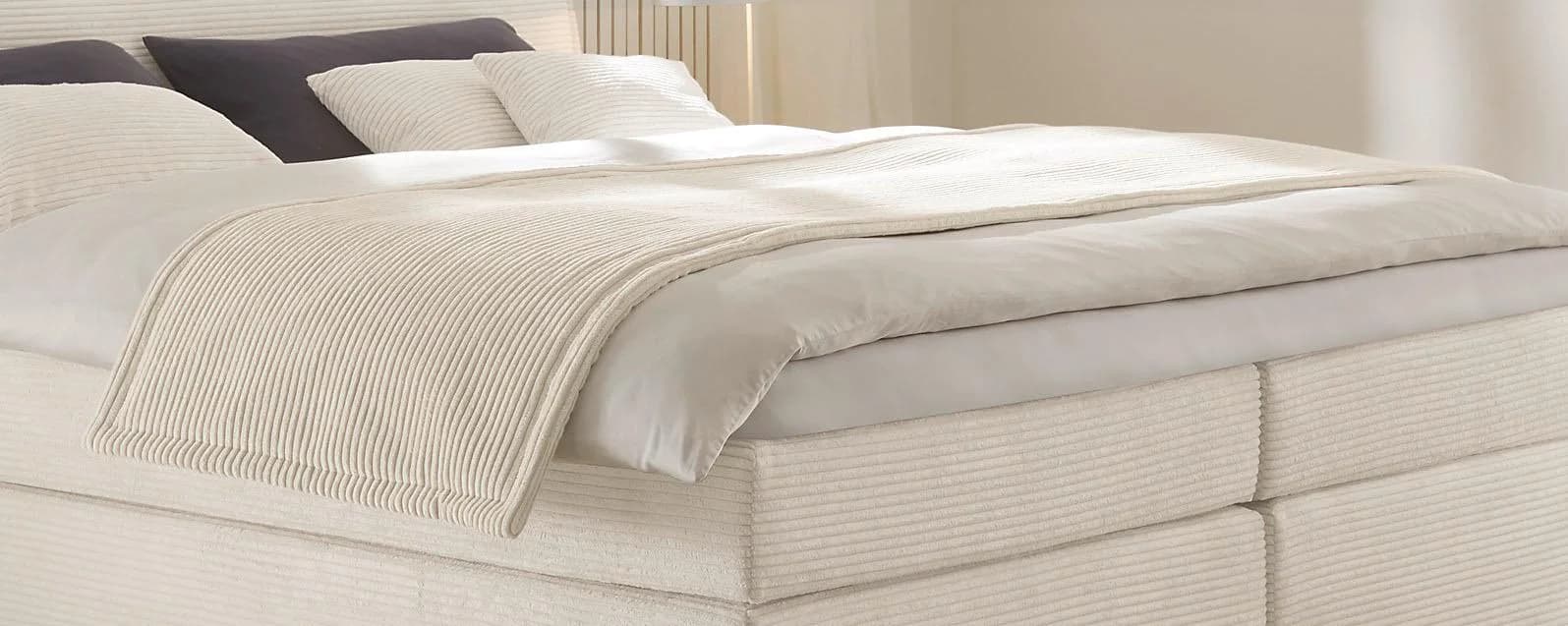 HAPO Bettüberwurf Plaid Cremeweiß Vlies Tagesdecke