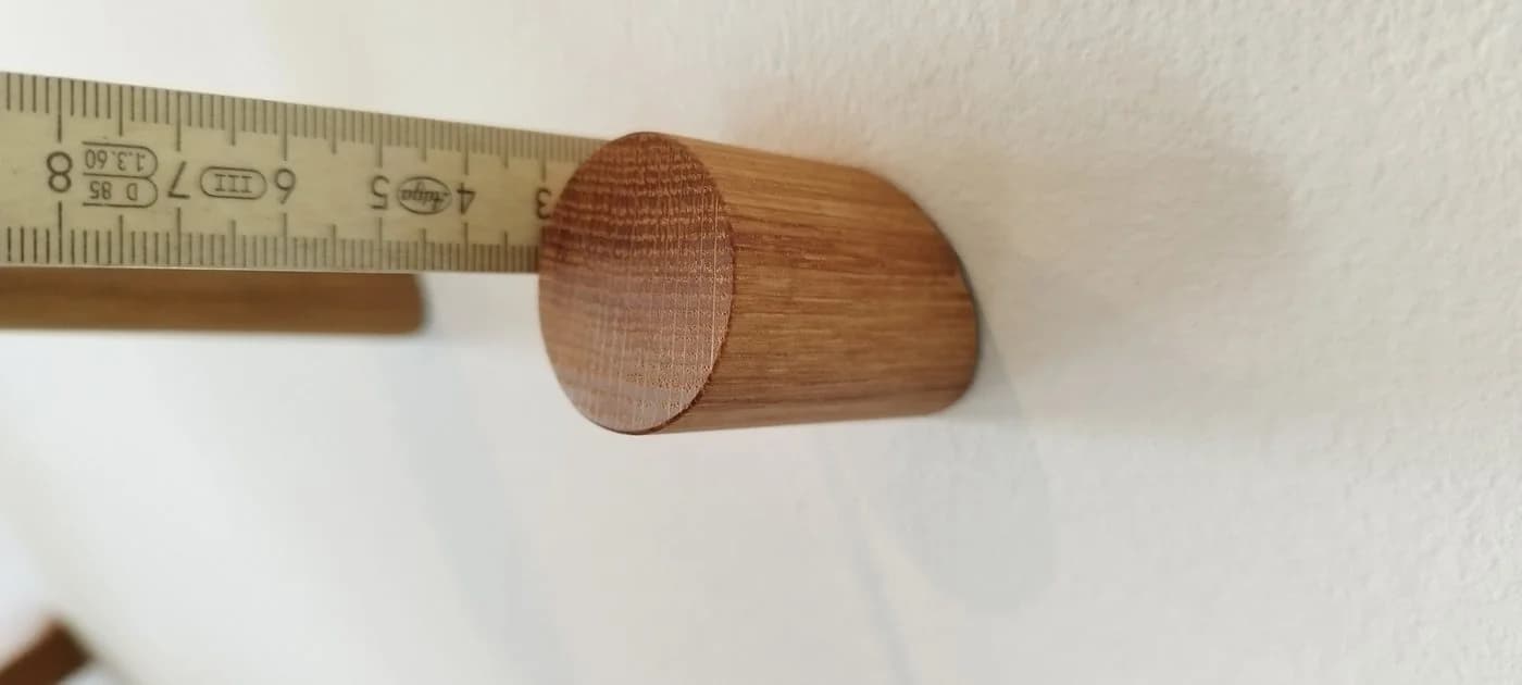 Eli Garderobenhaken aus massivem Eichenholz - Runde Form - Bild 3