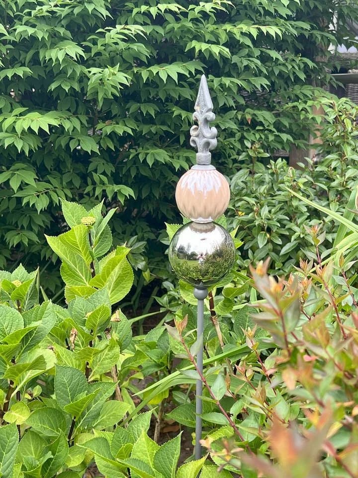 Dragimex Gartenstecker 3er-Set Eisen Lilienform Bunt
