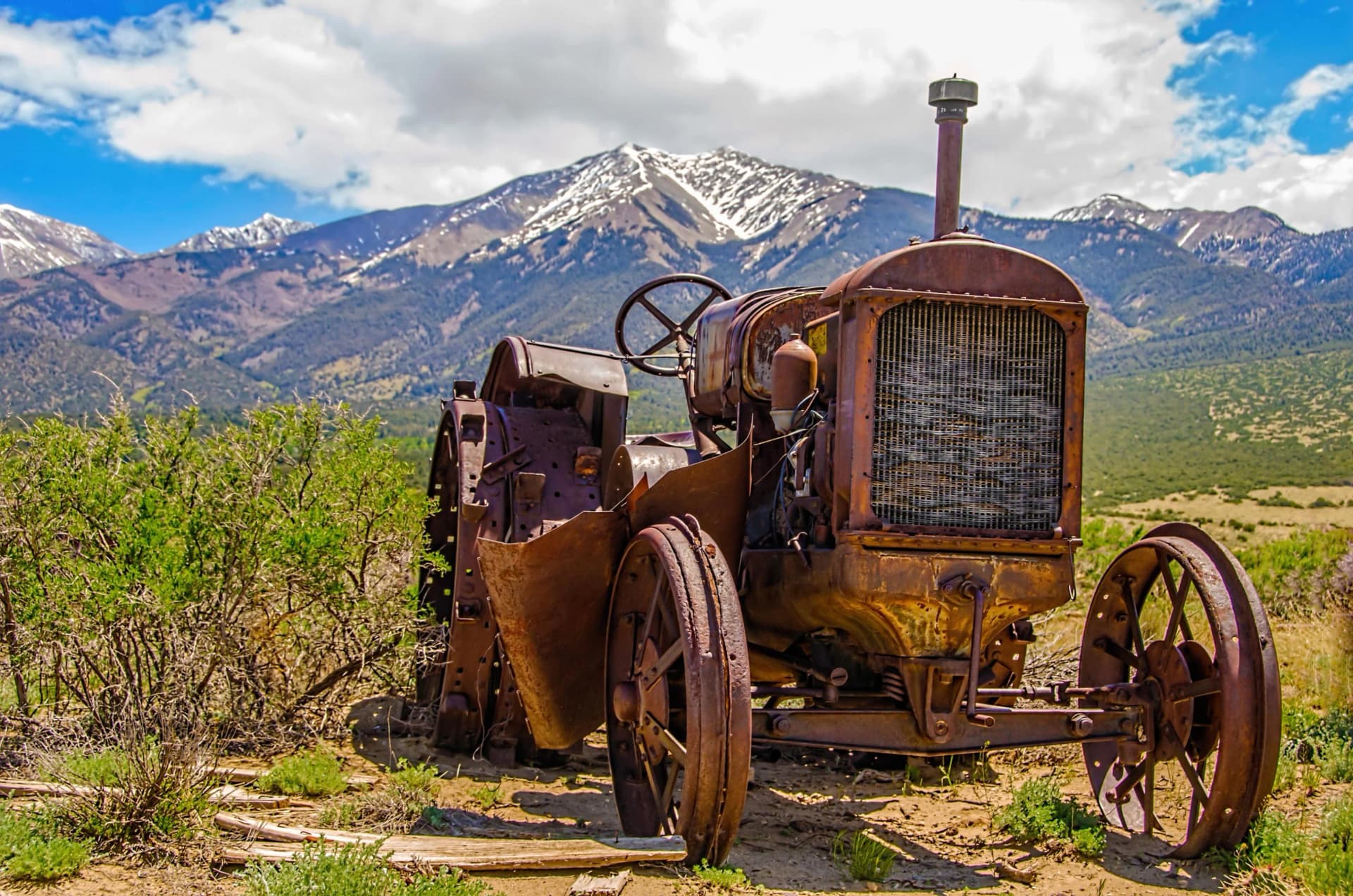 PAPERMOON Fototapete Oldtimer Landschaft Vintage Autos Bunt Vlies