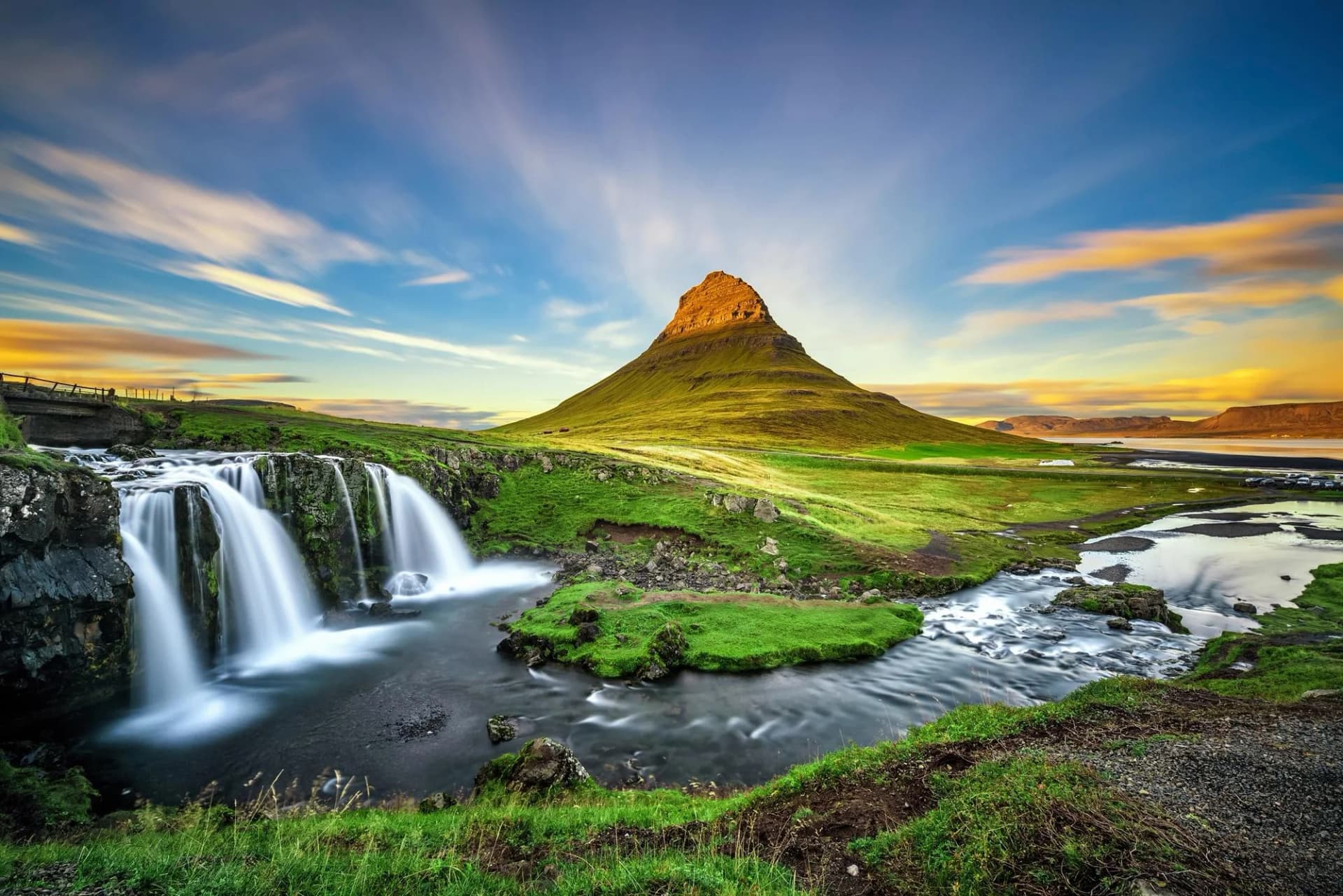 Fototapete PAPERMOON Kirkjufell Wasserfall Island Vlies 450x280cm
