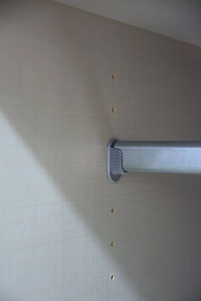 Wimex Kleiderschrank Mugano Weiß Schwarz 2 Schwebetüren - Bild 5