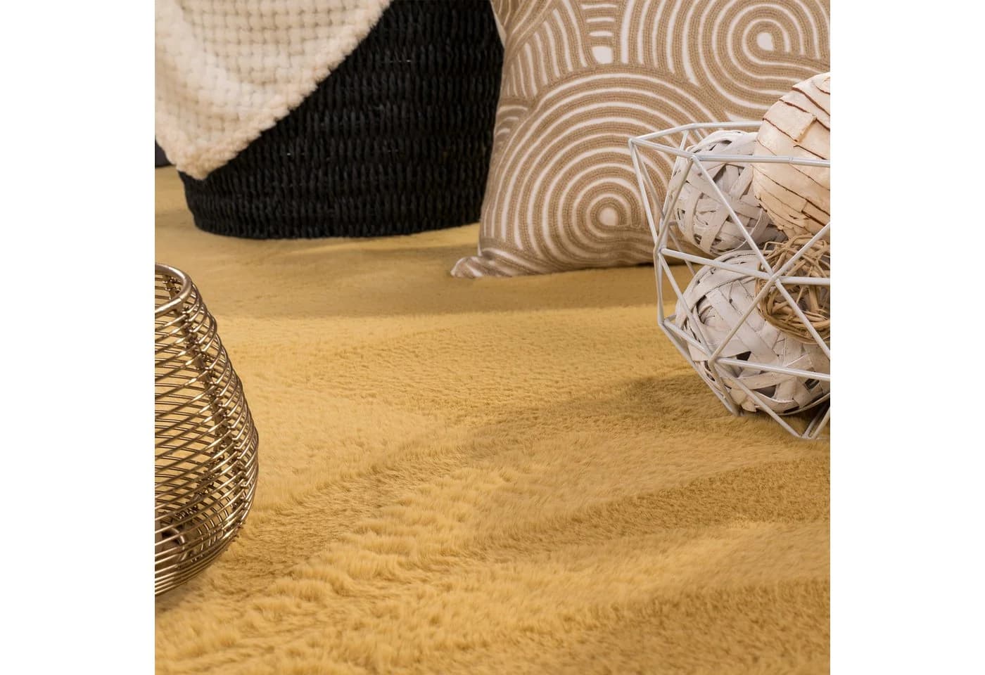 TeppichHome24 Teppich Gold Weich Pflegeleicht Saugrobotergeeignet