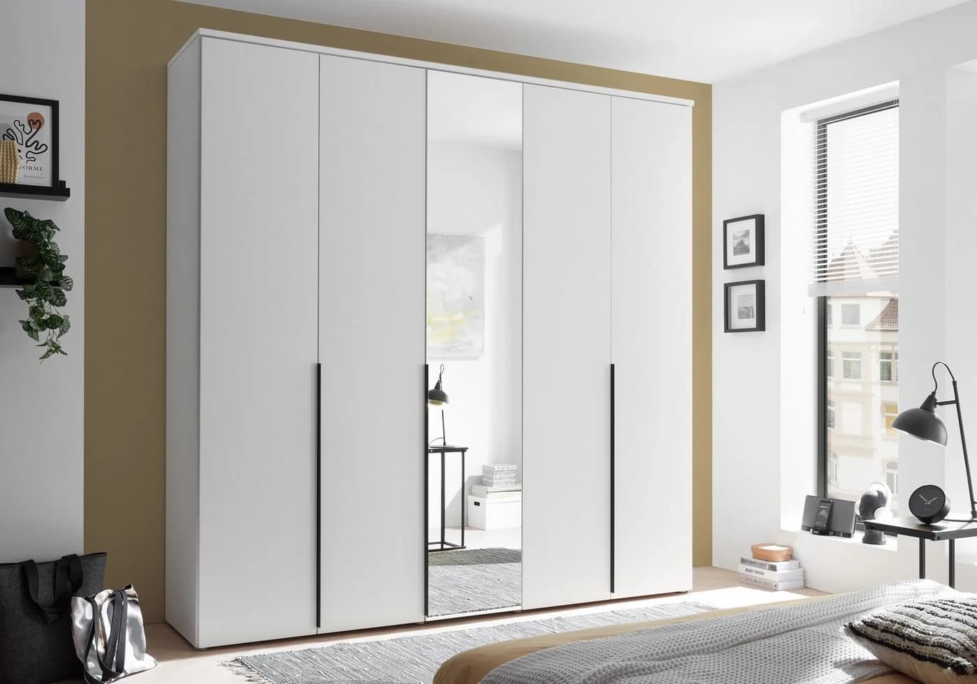 freiraum Drehtürenschrank Kevo mit Spiegel, 3 Böden, 3 Stangen, Weiß Dekor