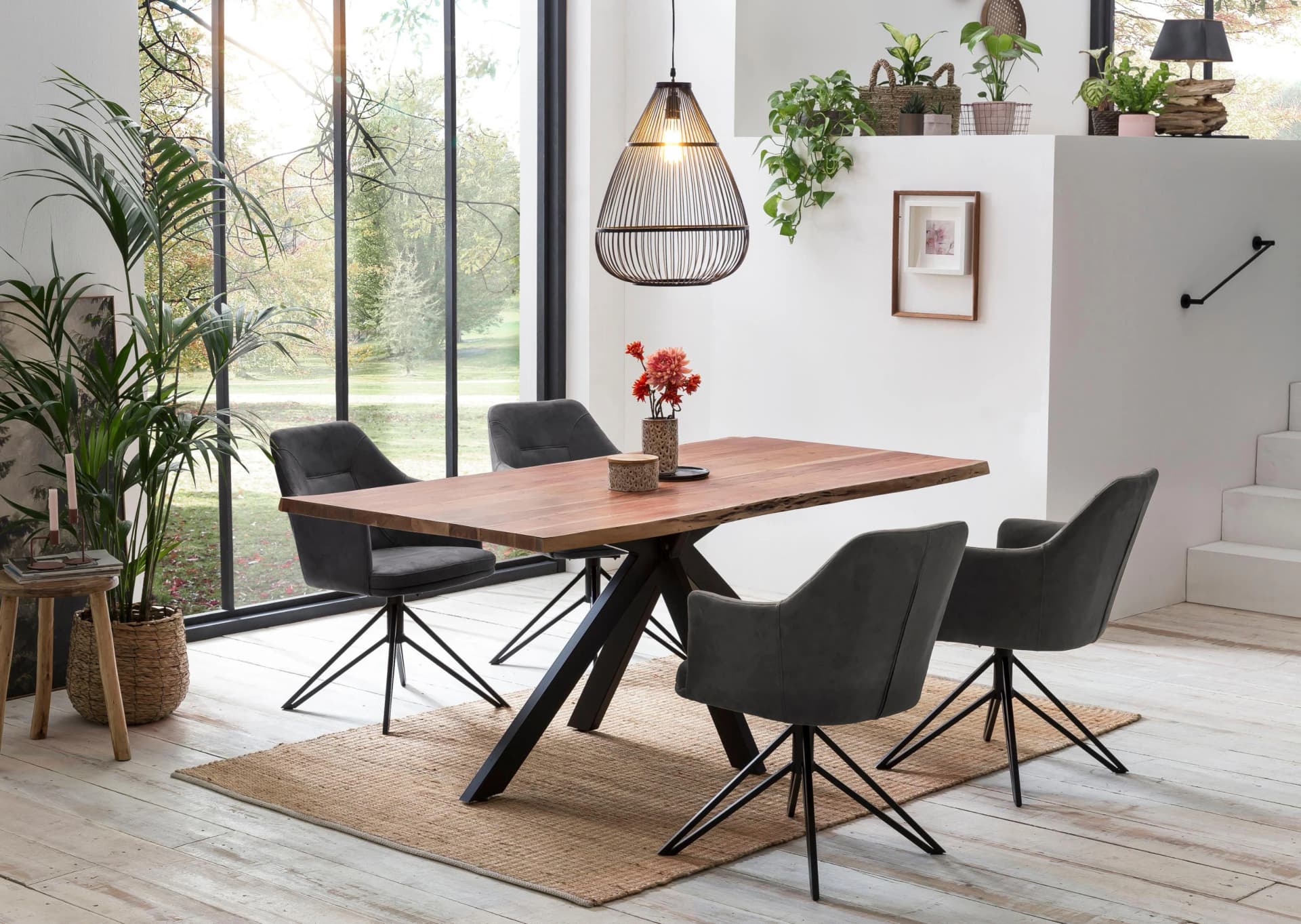 Home Affaire Esstisch Manhattan Akazie massiv mit Baumkante