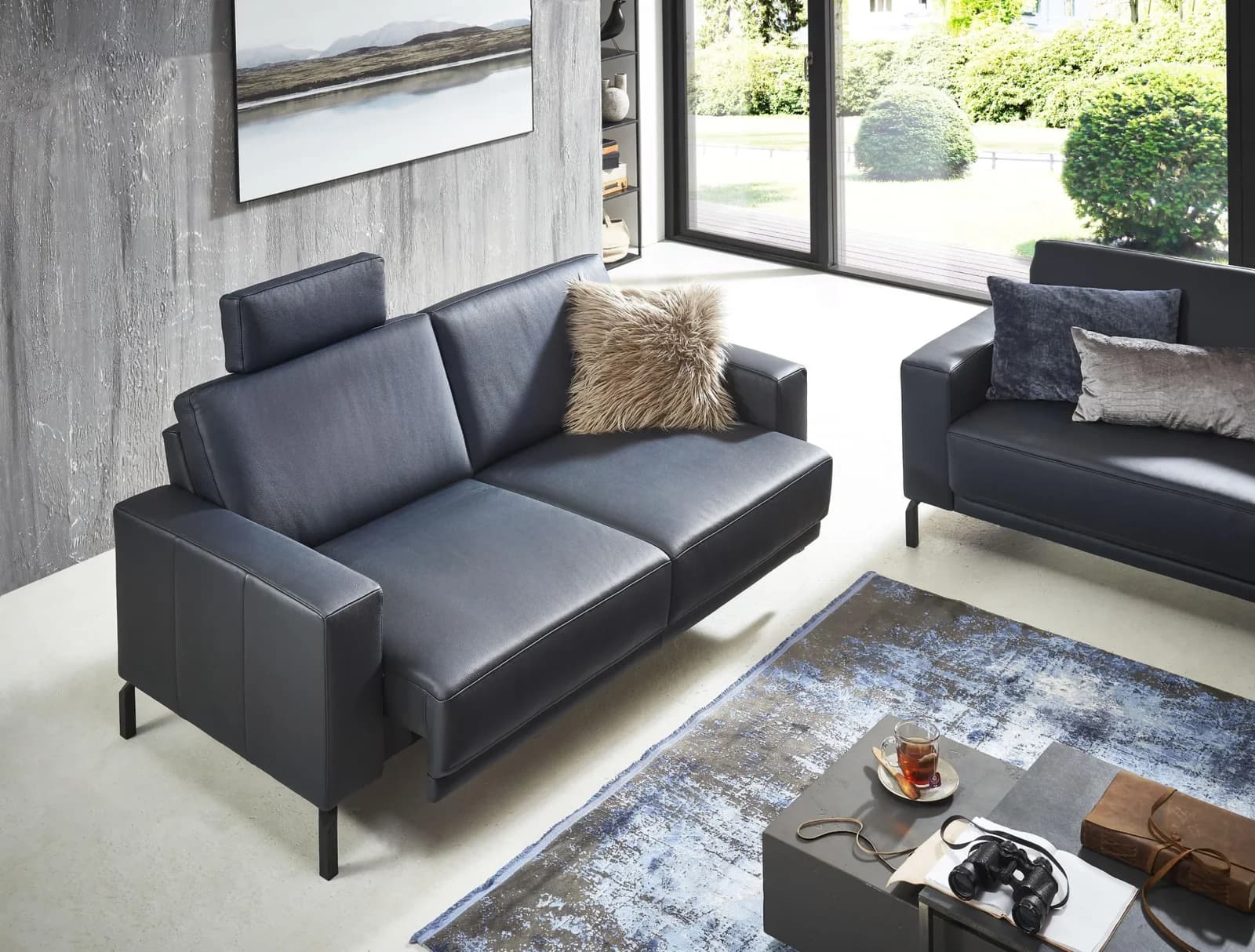 HOME AFFAIRE Apiro 2,5-Sitzer Sofa Blau Dickleder Motorisch