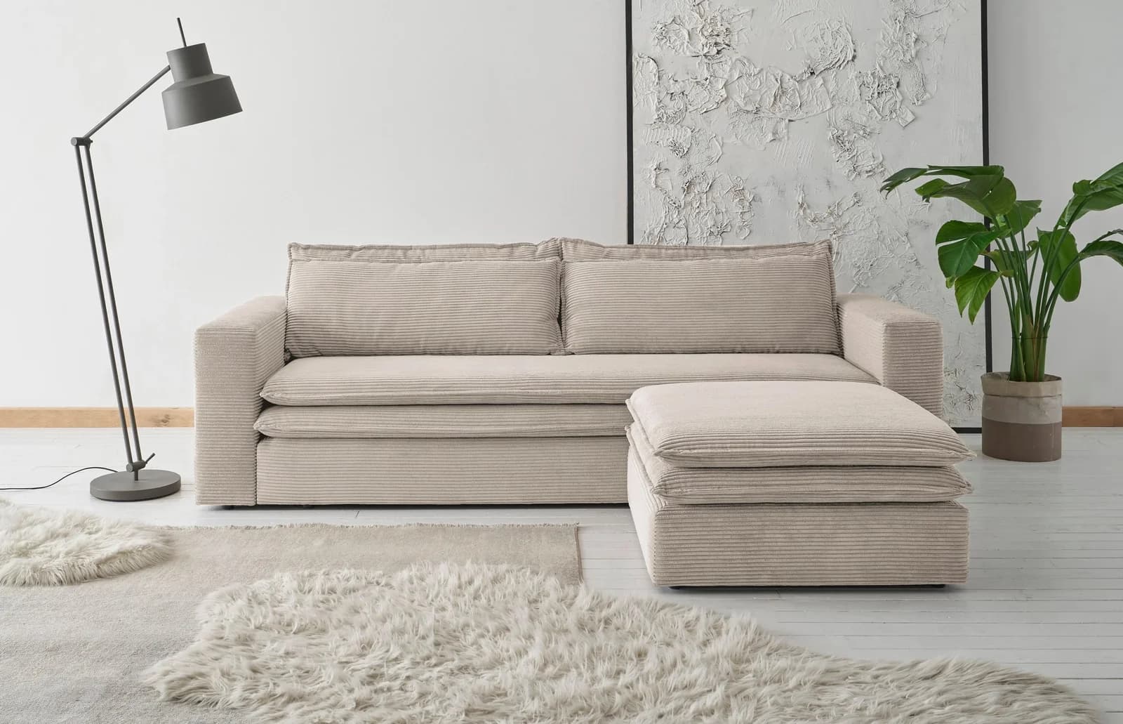HOME AFFAIRE PIAGGE Sitzgruppe Beige 3-Sitzer Sofa mit Bettfunktion und Hocker