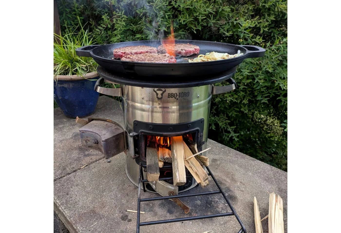 BBQ-Toro Gusseisen Plancha Grillplatte Ø 34,5cm Schwarz