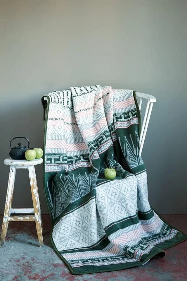 BOHORIA Kuscheldecke 150x200cm Baumwolle Acryl Polyester Grün