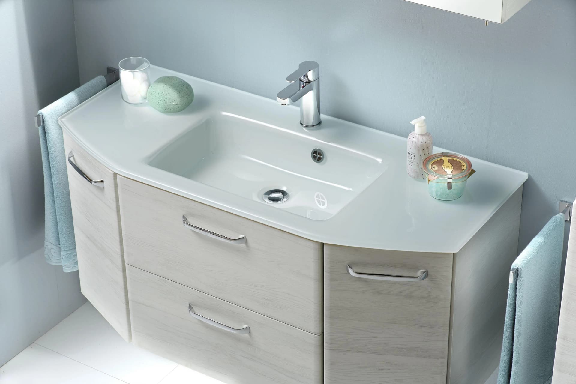Waschtisch SAPHIR Quickset mit Glaswaschtisch Eiche Weiß