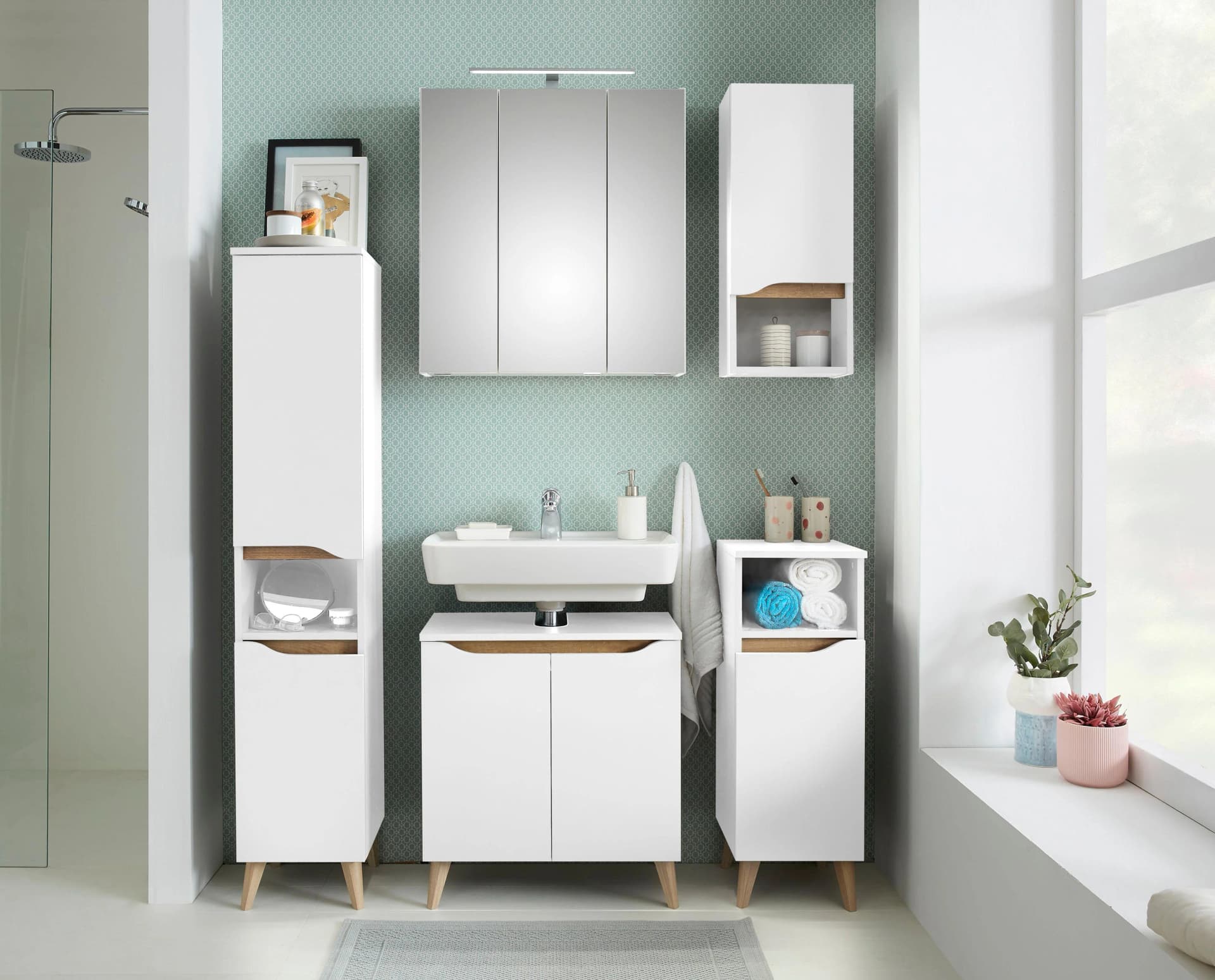 Badmöbel-Set SAPHIR Quickset 5-teilig mit LED-Spiegelschrank Weiß