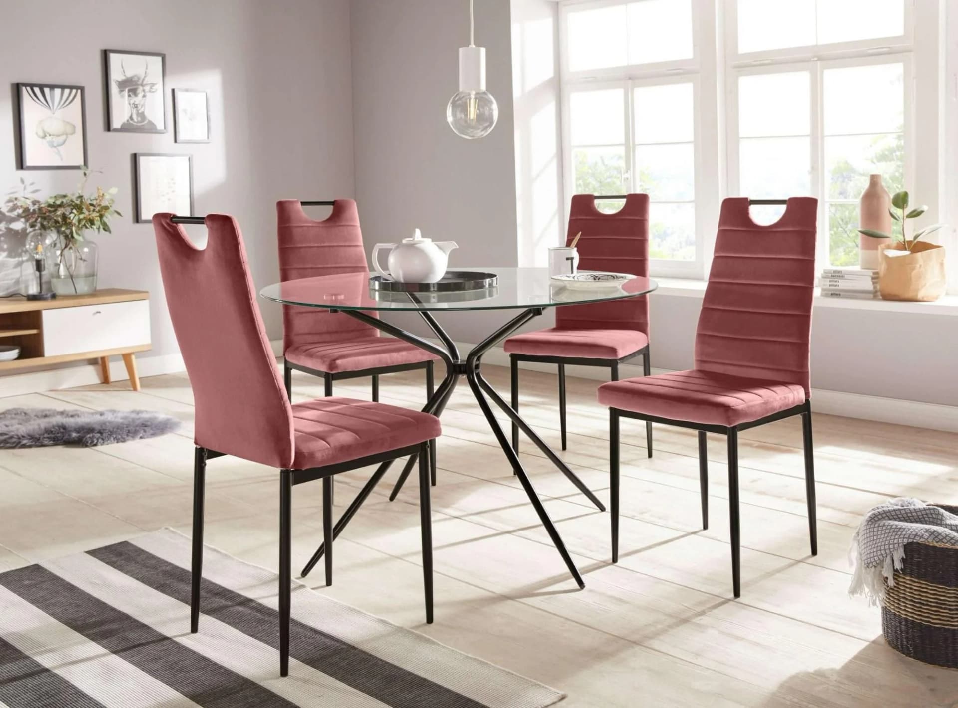 INOSIGN Essgruppe Silvi-Mandy Glastisch 110cm mit 4 Stühlen Rosa/Schwarz