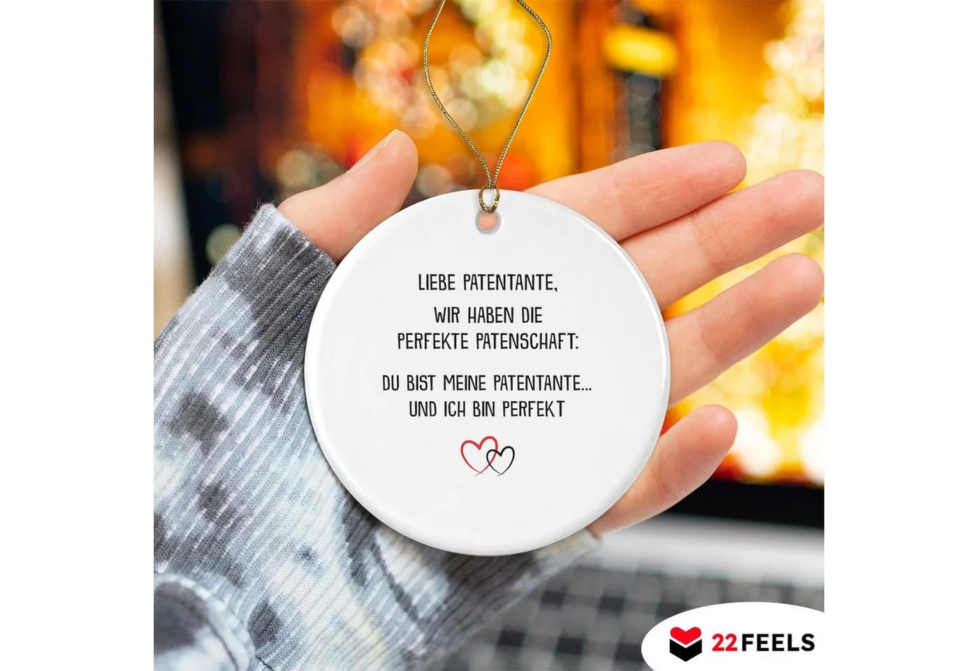 22Feels Weihnachtsbaumkugel Keramik Weiss Patentante Motiv