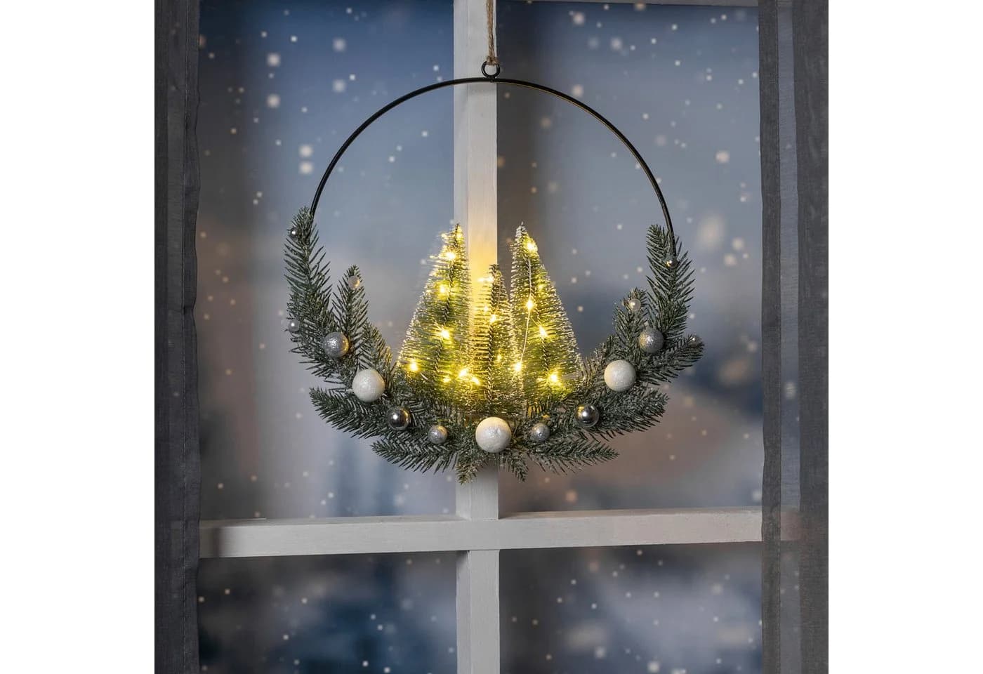 Spetebo LED Metall Dekoring mit Tannen und Weihnachtskugeln warm weiß - Bild 4