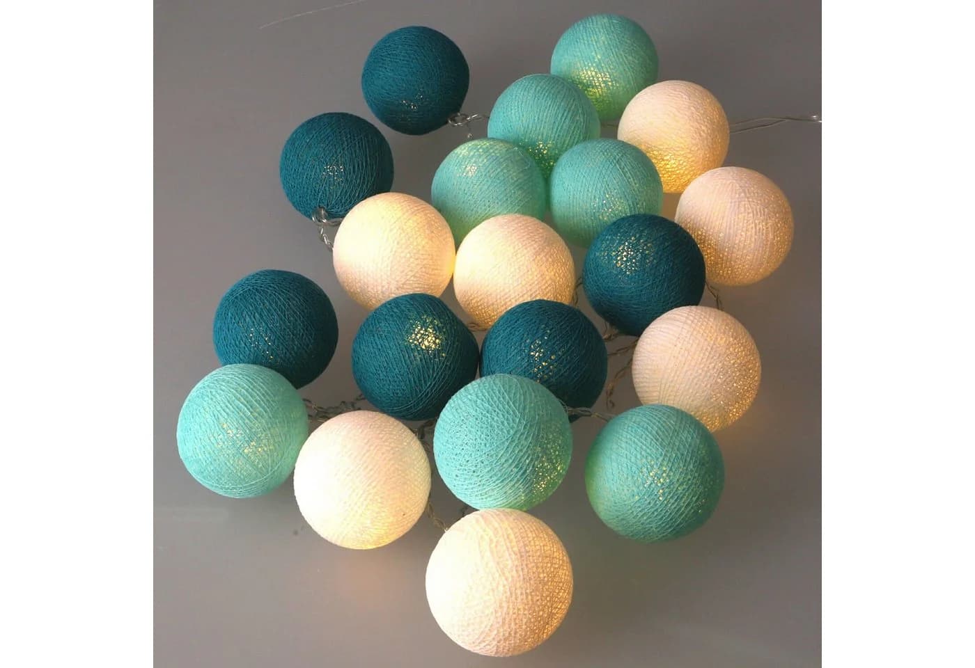 Guru-Shop LED-Lichterkette Stoff Ball Türkis/Weiß 20er Kugel - Bild 5