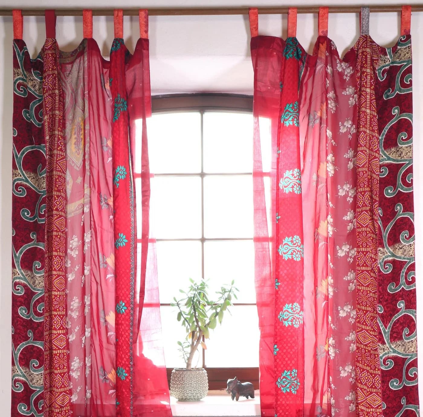 Guru-Shop Vorhang 2 Stück Seidige Upcyceling Gardine Patchwork Rot - Bild 5