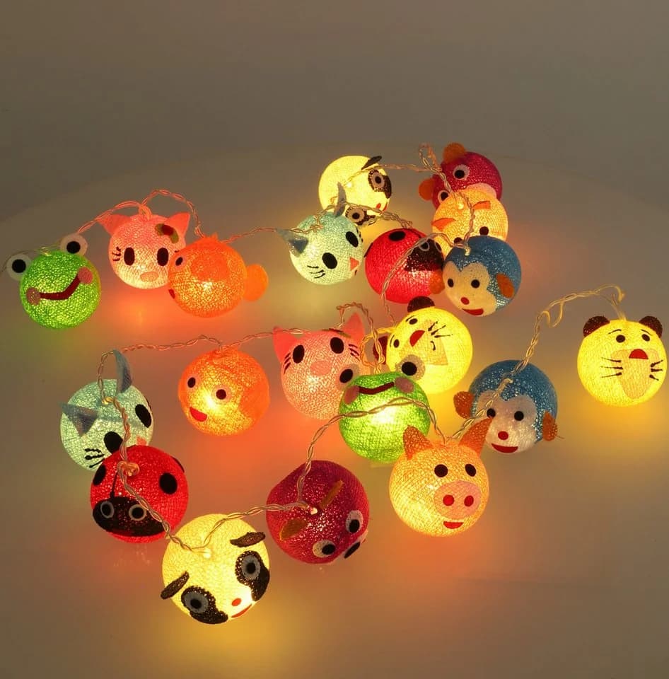 Guru-Shop LED-Lichterkette für Kids, 20 Stoffbälle mit Tiergesichtern - Bild 2