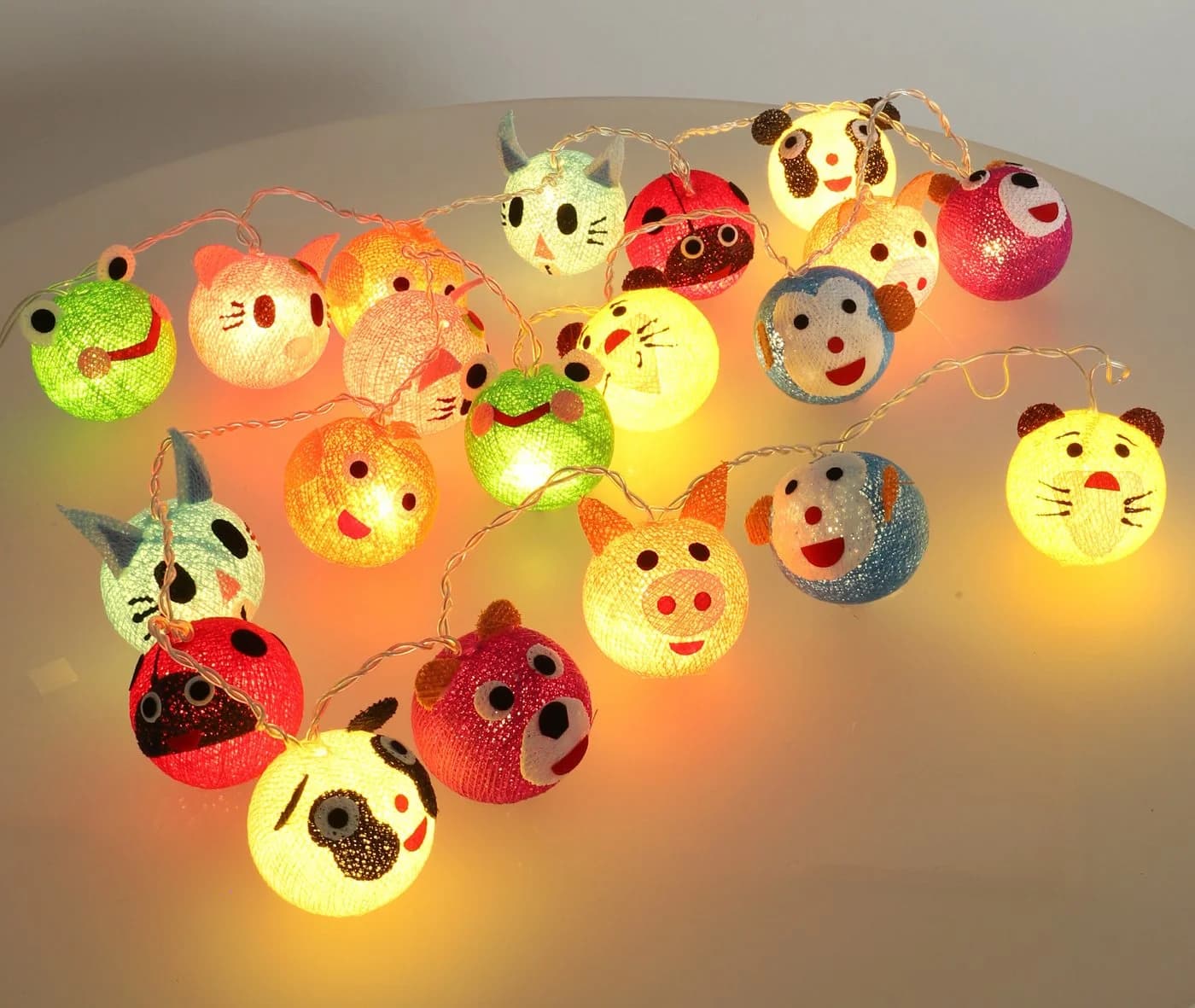Guru-Shop LED-Lichterkette für Kids, 20 Stoffbälle mit Tiergesichtern - Bild 4