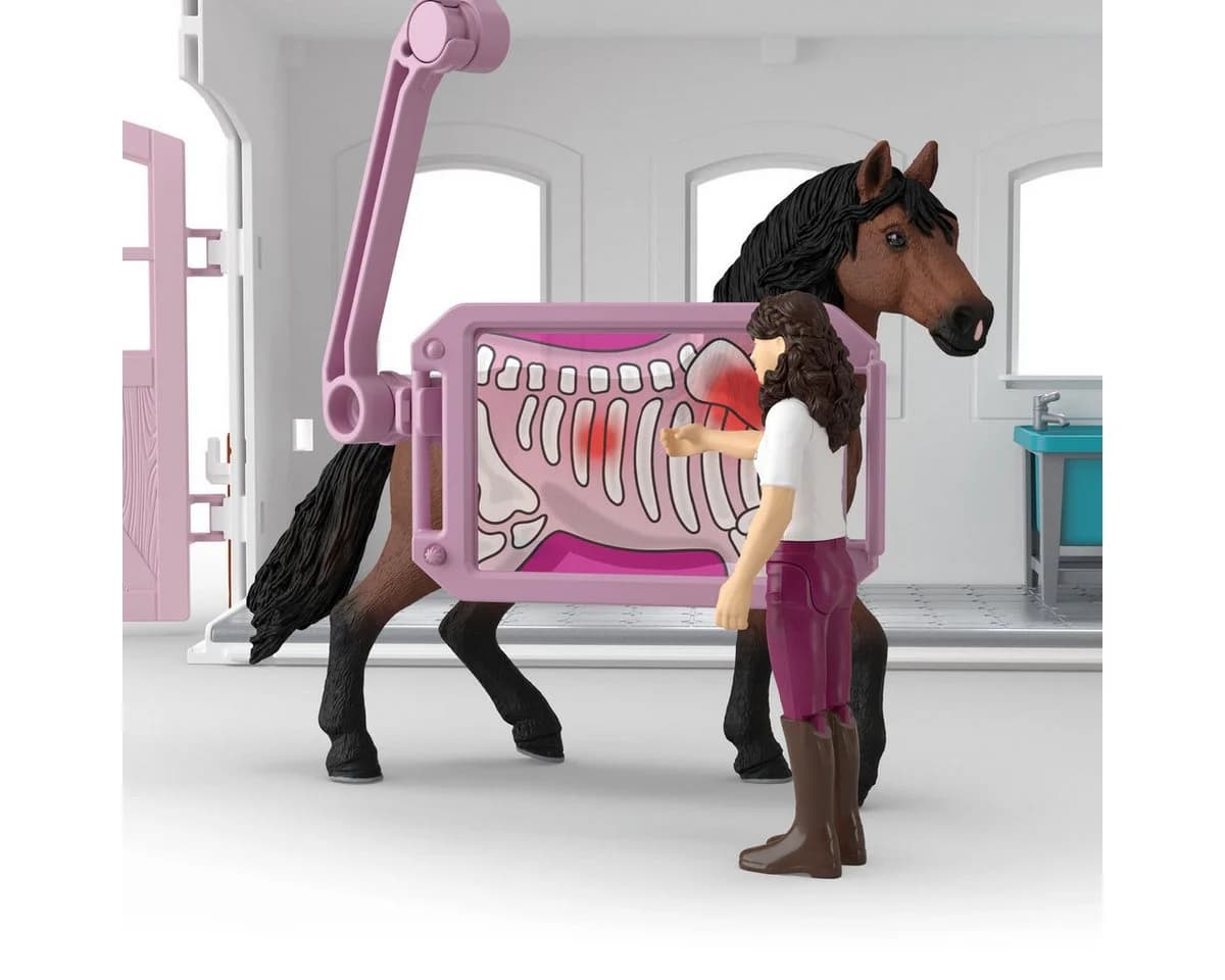 Schleich® Spielwelt HORSE CLUB Pferdeklinik Heilende Hufe 64-tlg