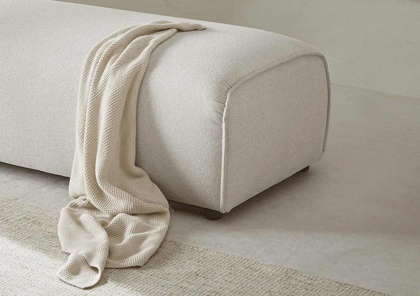 LeGer Home PIARA Polsterhocker Beige mit Kedernaht - Bild 5