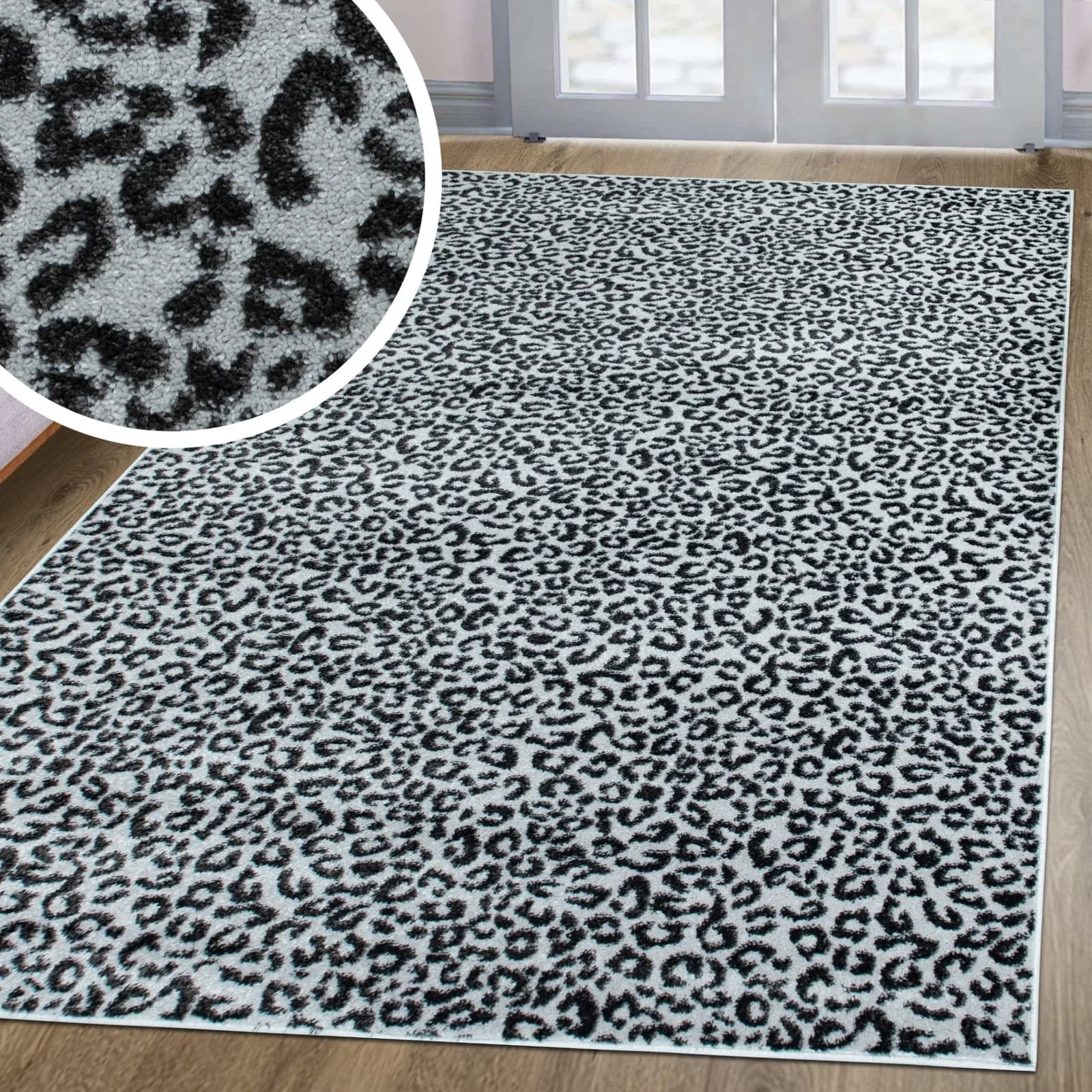 Moderner Teppich in grau mit Leoparden-Muster