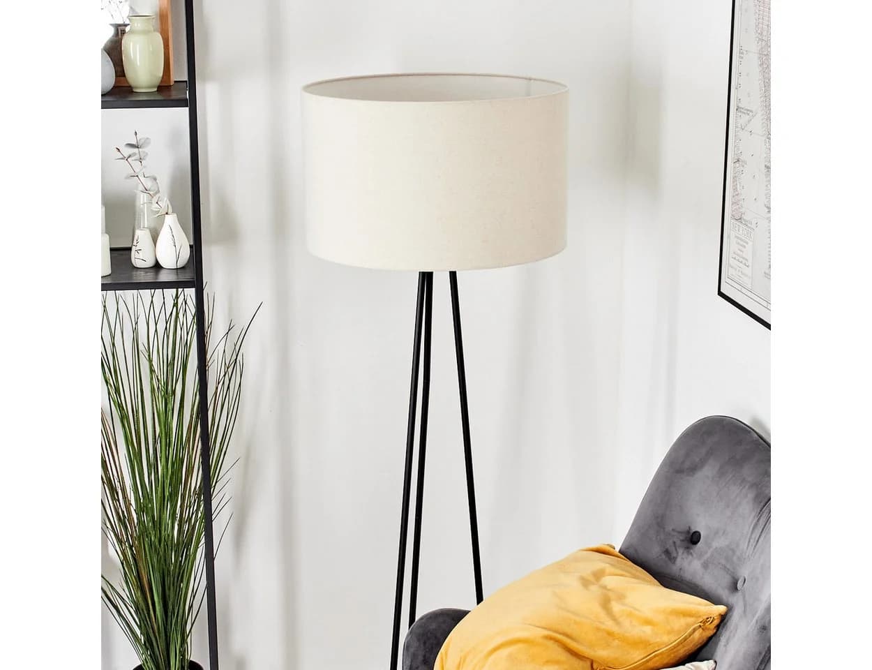hofstein Stehlampe Modern Schwarz Stoffschirm E27