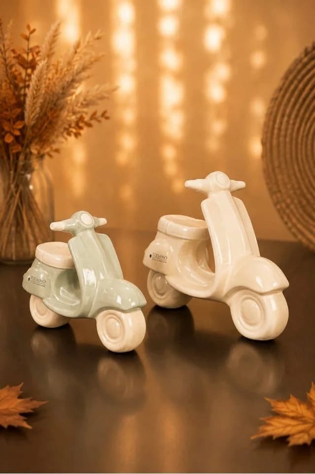 TIZIANO - DESIGN & EMOTIONS Dekofigur Vespa Vespina 13cm Mintgrün - Bild 2