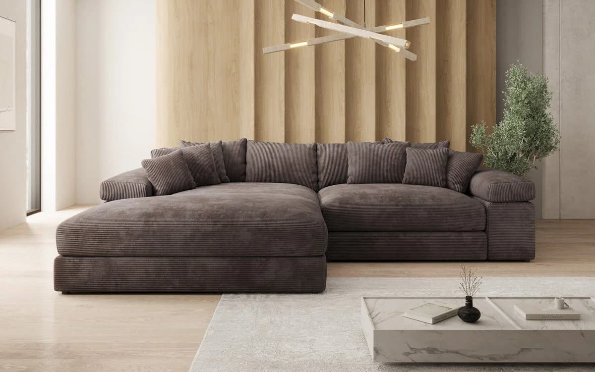 Luxusbetten24 Sofa Designer Sofa Bernardo Braun mit breiter Ottomane
