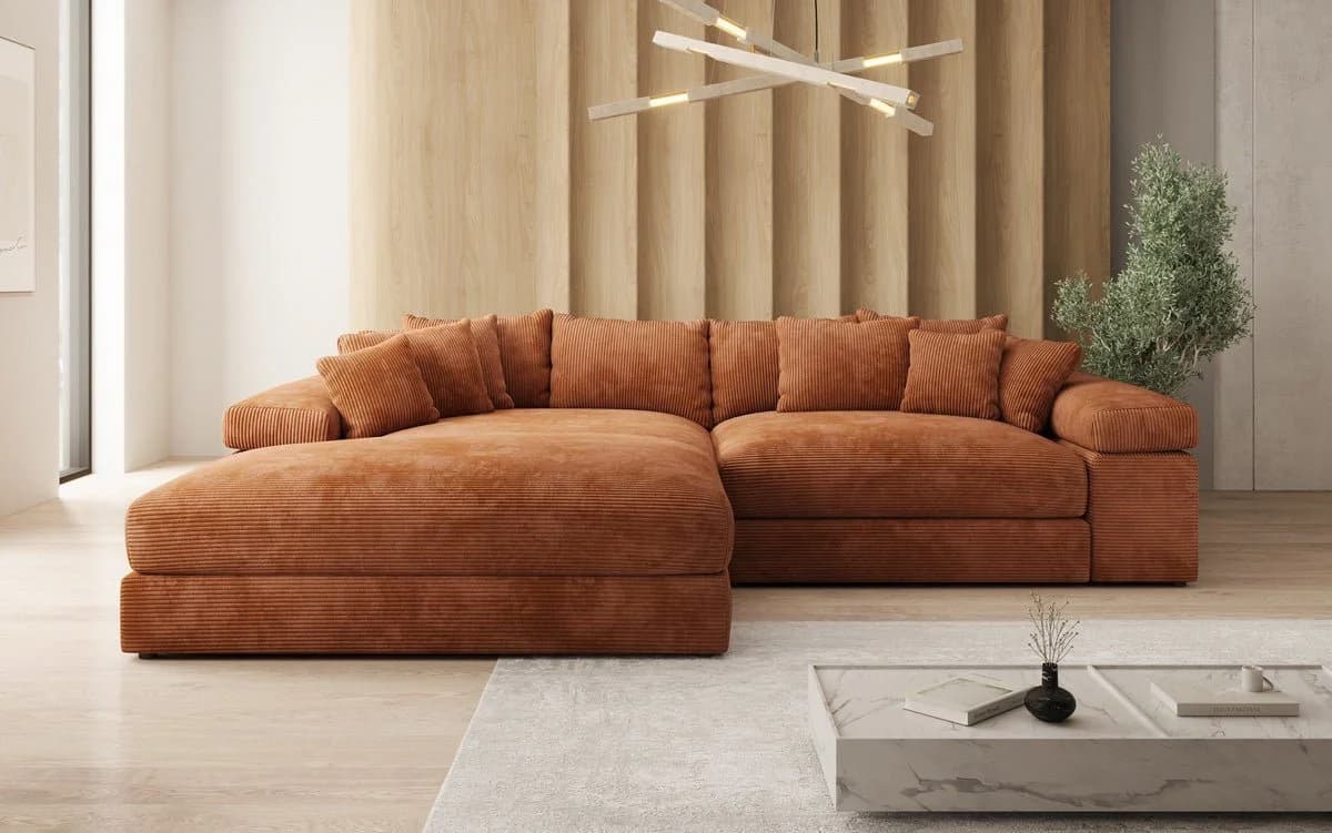 Luxusbetten24 Designer Sofa Bernardo mit breiter Ottomane in Orange