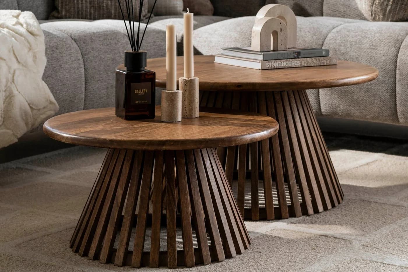Luxusbetten24 Couchtisch Savira 2er Set Beige Mangoholz