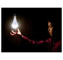 OSRAM LED-Akku-Leuchtmittel Birne E27 8W matt 2700K Notlicht Bild 3